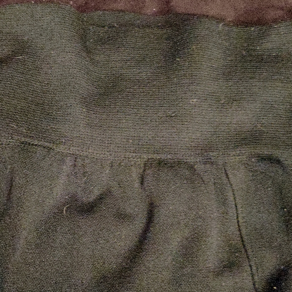 ❤️ Child's Small Track Pants Essentials - Picture 3 of 5